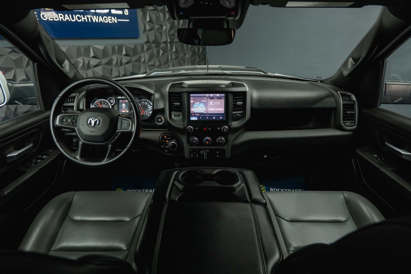 Fahrzeugabbildung Dodge RAM 5.7 V8 HEMI 4x4 OFFROAD LONGBED Limited 19%