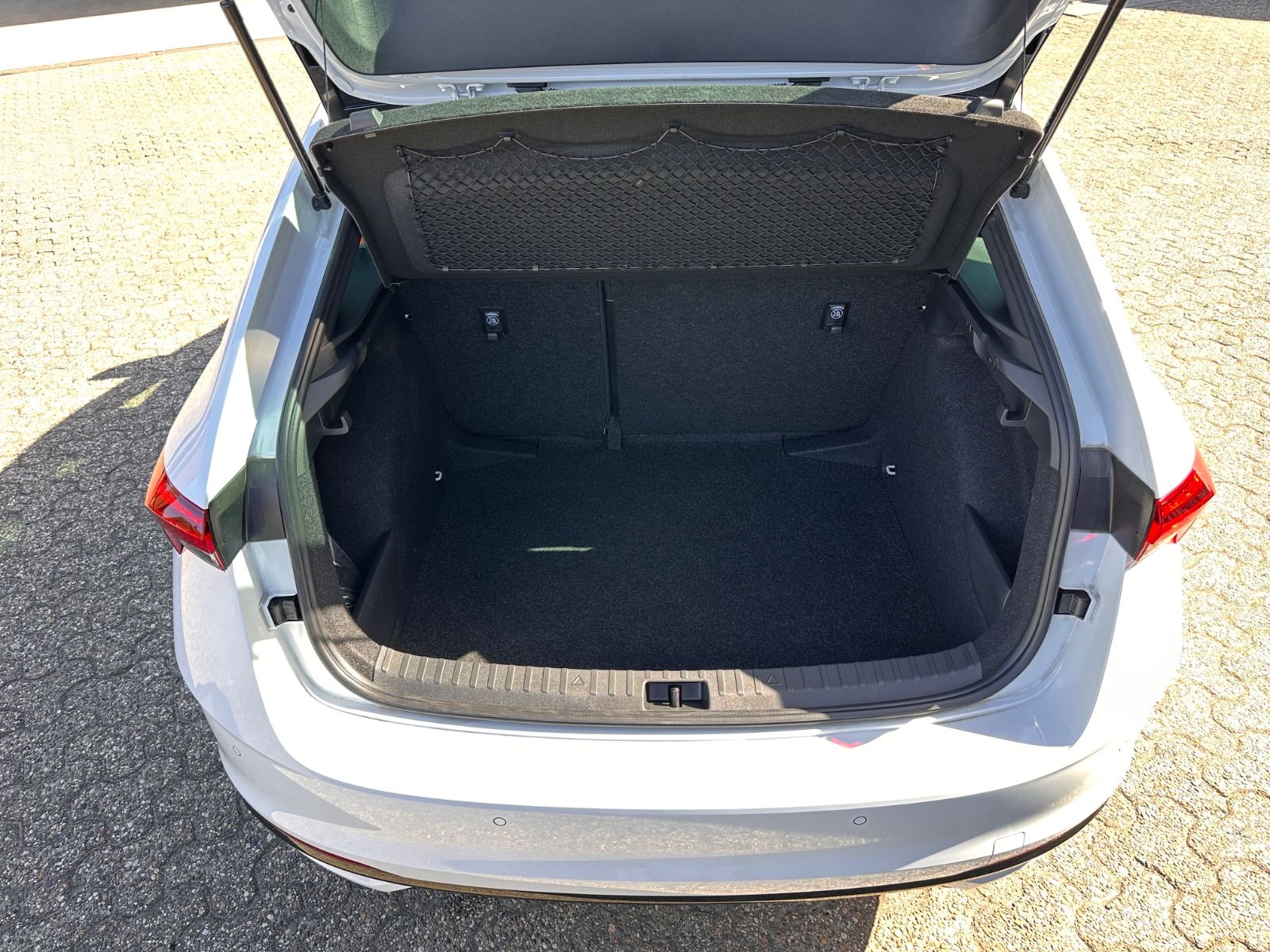 Fahrzeugabbildung SKODA Scala Monte Carlo 1.0 TSI DSG Matrix/Pano/LED