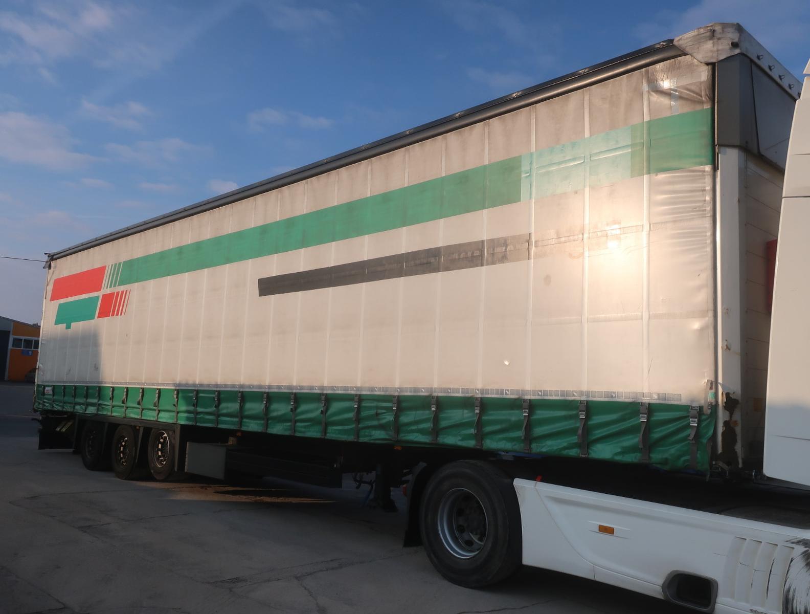 Schmitz Cargobull ca.101m³ Varios Verbreiterbar/extendable Hubdach