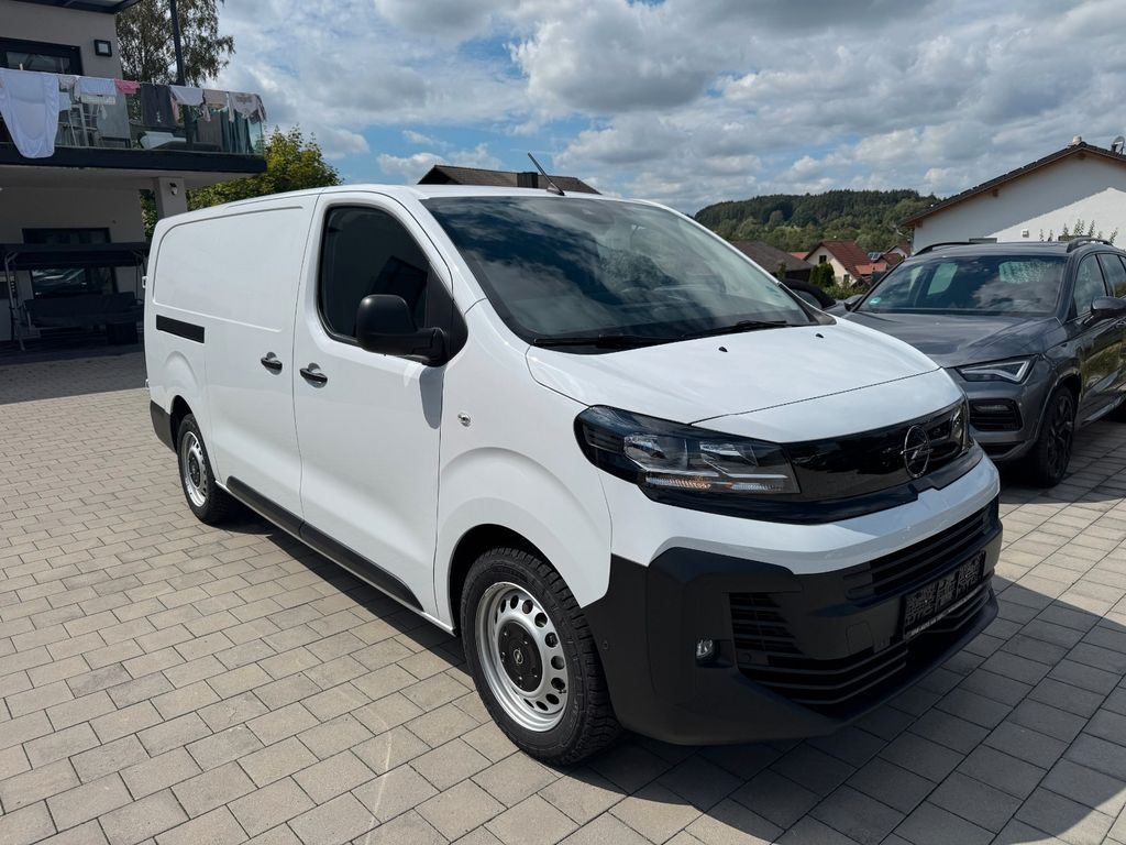 Opel Vivaro — hlavná fotografia