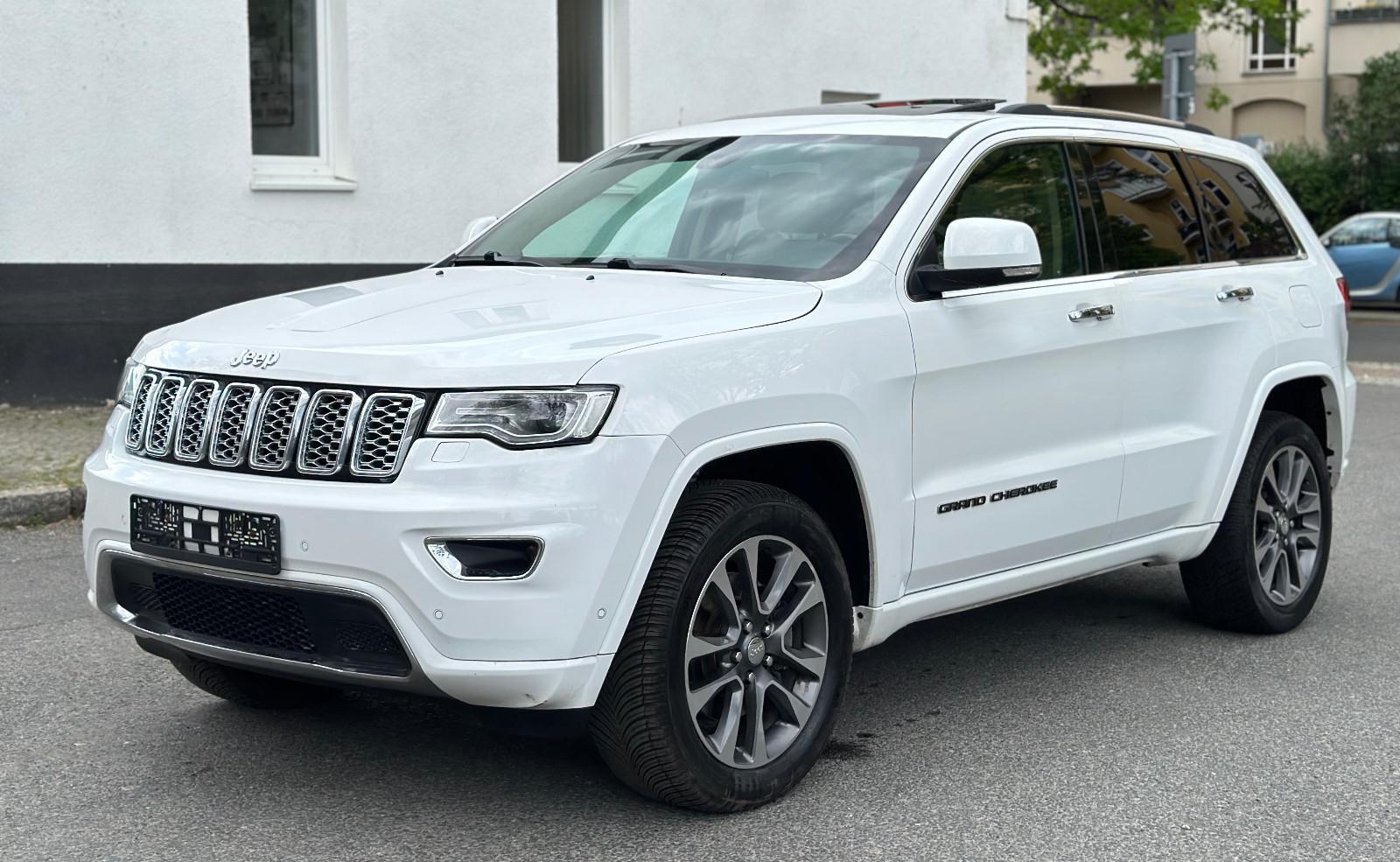Jeep 3.0 CRD Overland Pano Navi Xenon Kamera