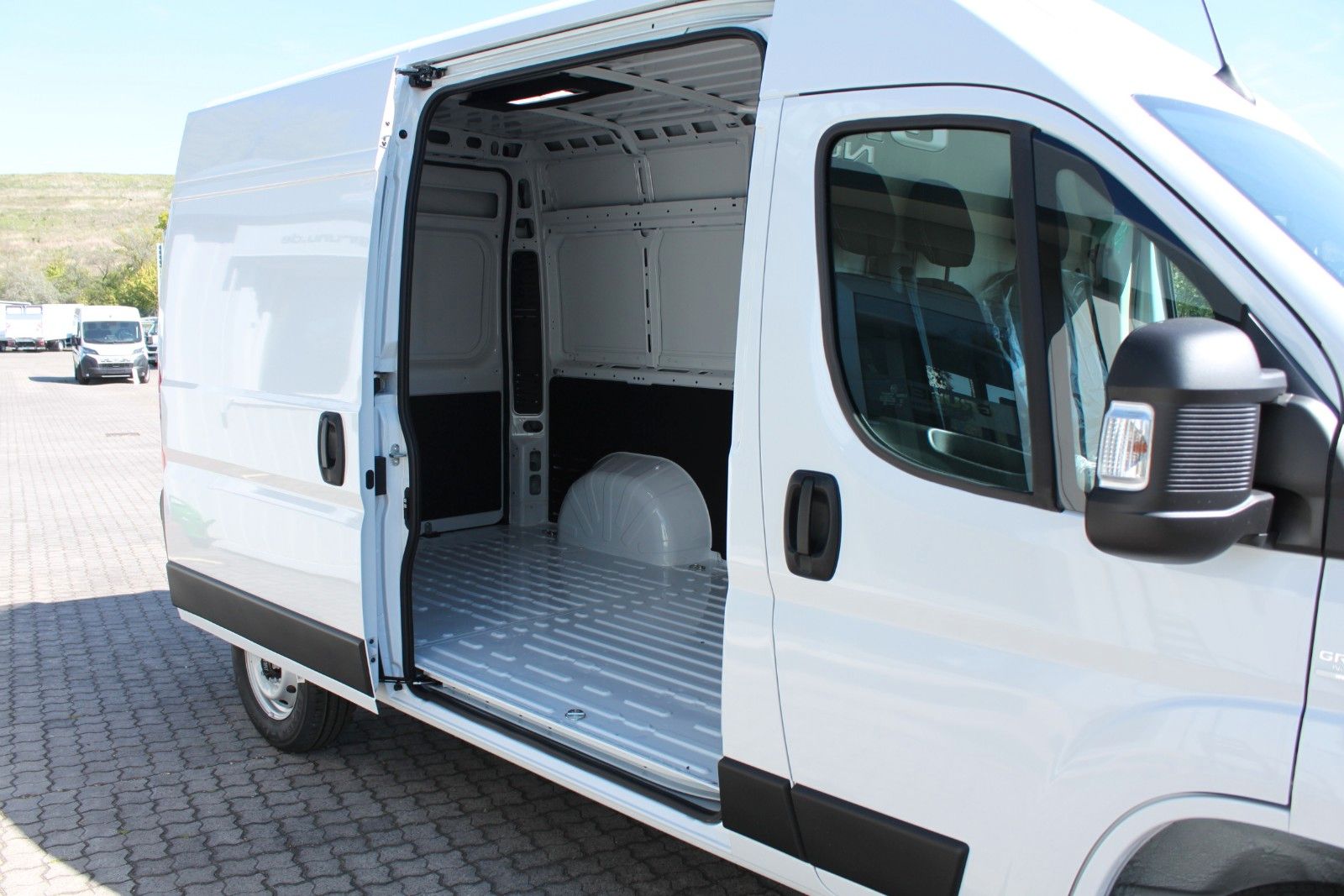 Fahrzeugabbildung Fiat Ducato KaWa L2H2 140 Full LED
