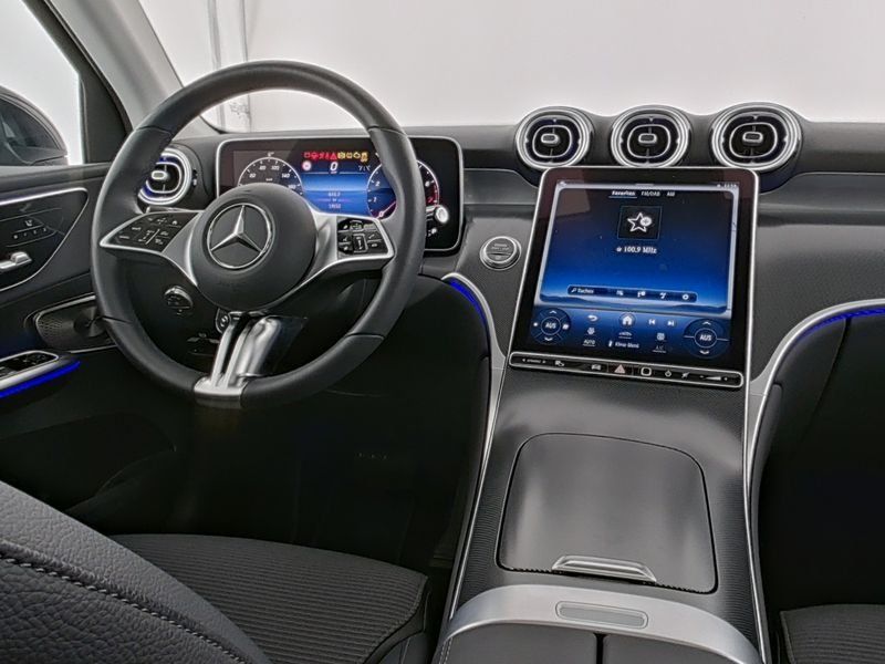 Fahrzeugabbildung Mercedes-Benz GLC 200 4M *Pano*Burmester*Totwinkel*LED*Memory*