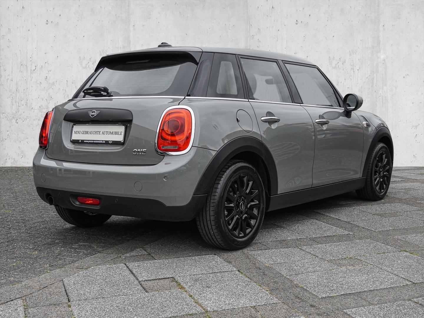 MINI One 5-Türer NAVI PDC V+H Sitzheiz. Klima LM ABS