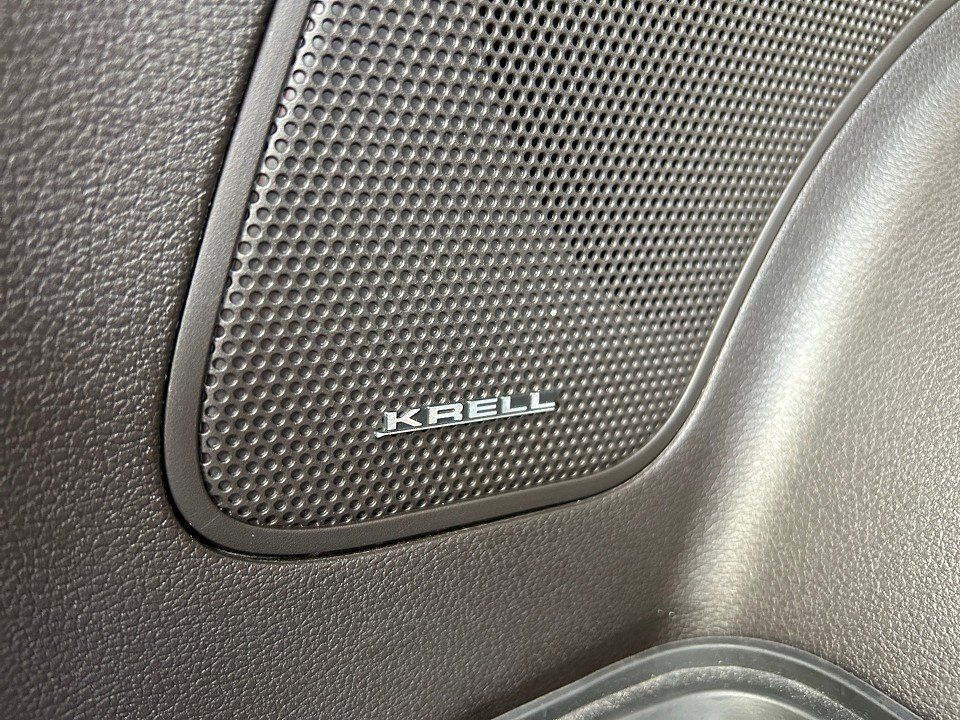 Fahrzeugabbildung Hyundai SANTA FE SEVEN 2.2 CRDi 4WD 8AT PREMIUM PANO 1HD