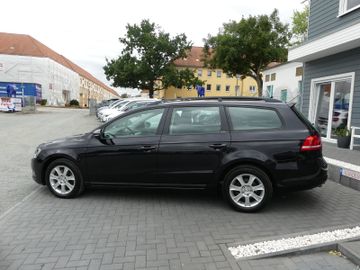 Volkswagen Passat Variant - 9