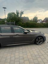 BMW M550d xDrive Touring | Laserlicht | Massage  - BMW M550 aus 2020