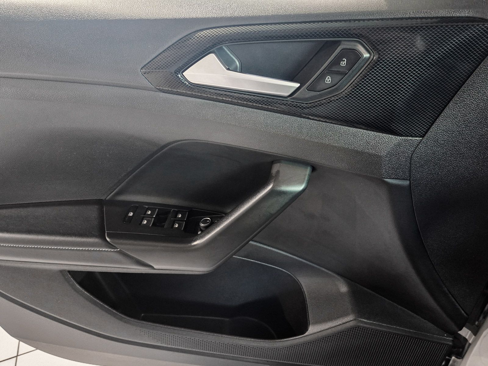 Volkswagen T-Cross - Bild 14