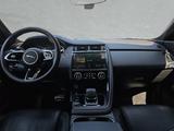 Jaguar E-Pace D200 AWD R-Dynamic SE - Jaguar E-Pace aus 2022