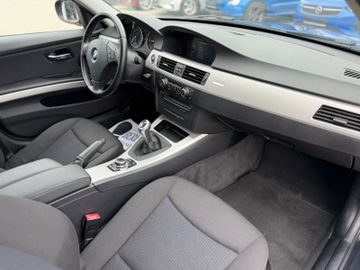 BMW 318 - 12