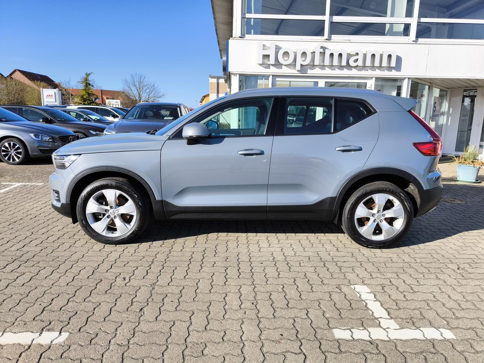 Volvo XC40 T4 Benzin Aut. Momentum Pro AHK/Navi/Kamera