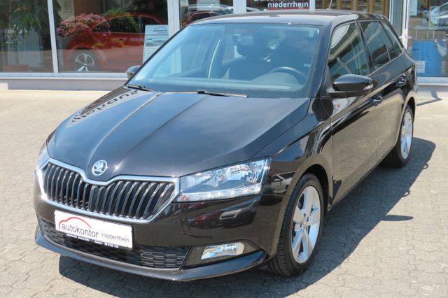 SKODA Fabia Combi ALU16`PDC NEBEL APP-CONNECT 1.H