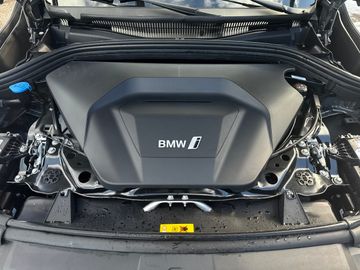 BMW iX1 xDrive30 M Sportpaket Head-Up HK HiFi DAB