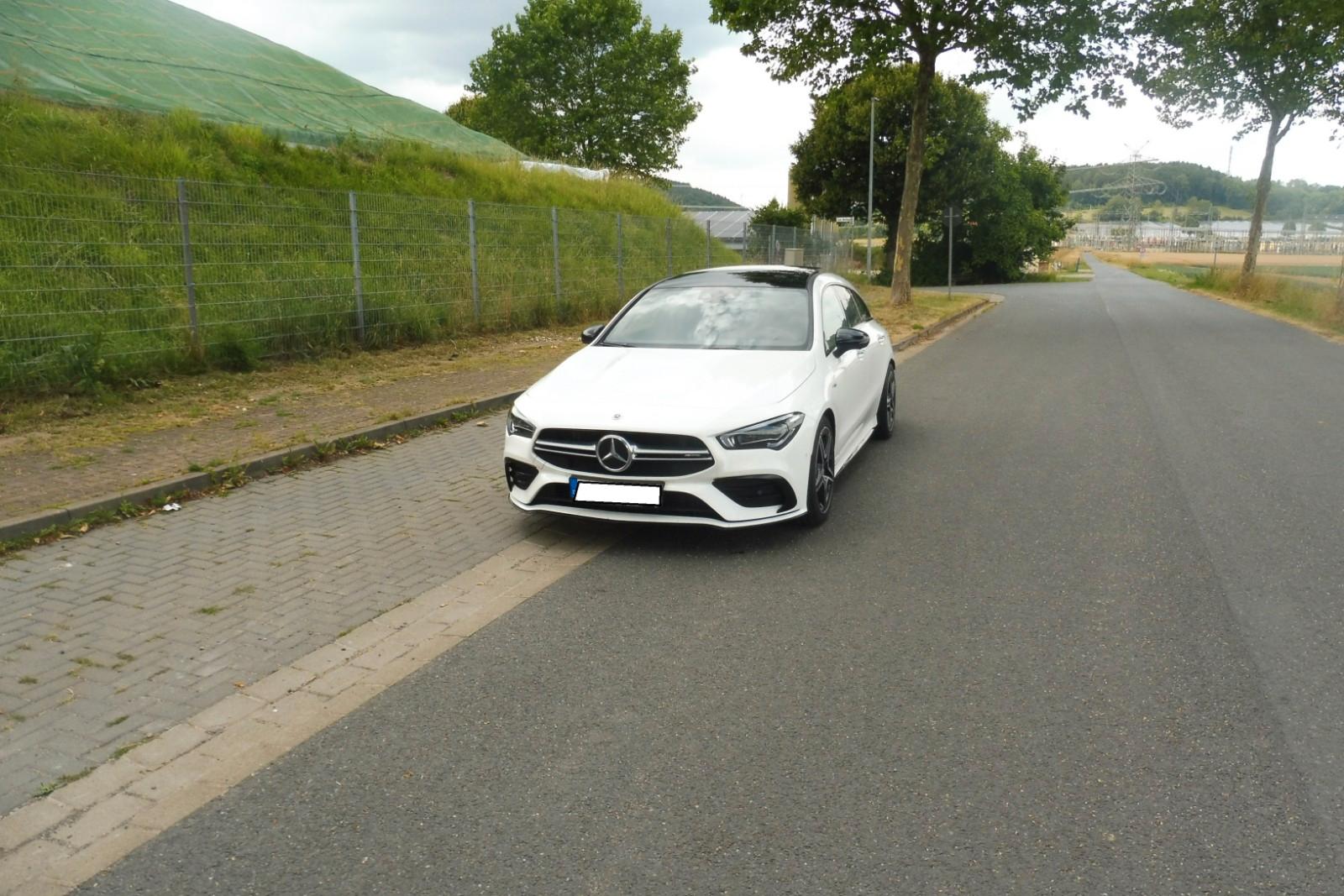 Mercedes-Benz CLA 35 AMG Shooting Brake,Pano uvm