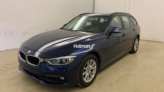 BMW 320d Touring Advantage AUT. Pano RFK LED Navi