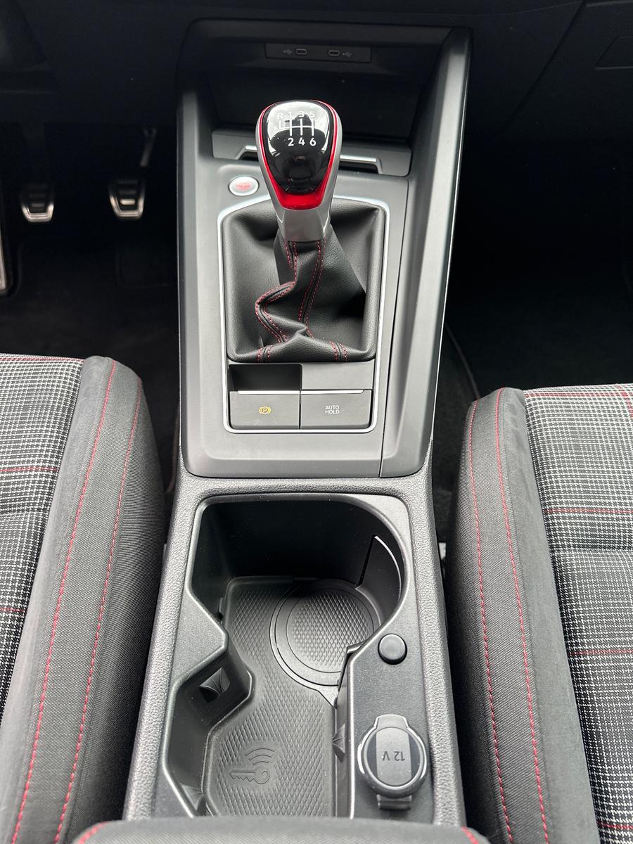 Volkswagen Golf 2.0 TSI OPF GTI NAV+LED+KAM+SHZ+KEYLESS, миниатюра 16