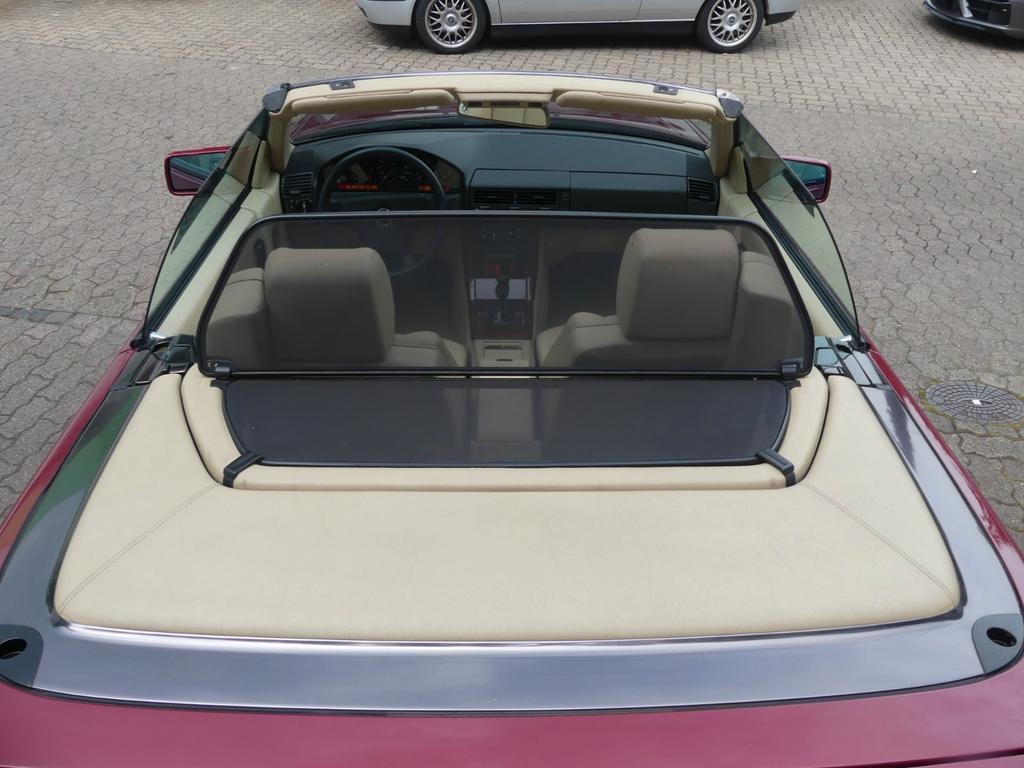 Mercedes-Benz SL 300