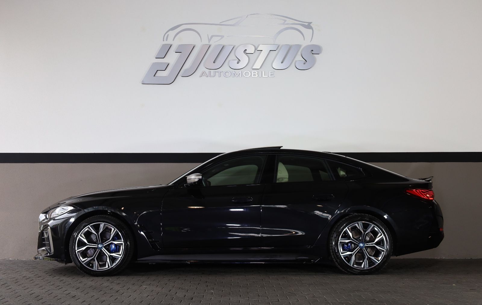 BMW i4 M50 360 HUD H&K APPLE TOTW SHZ LHZ SBD R19 foto 3
