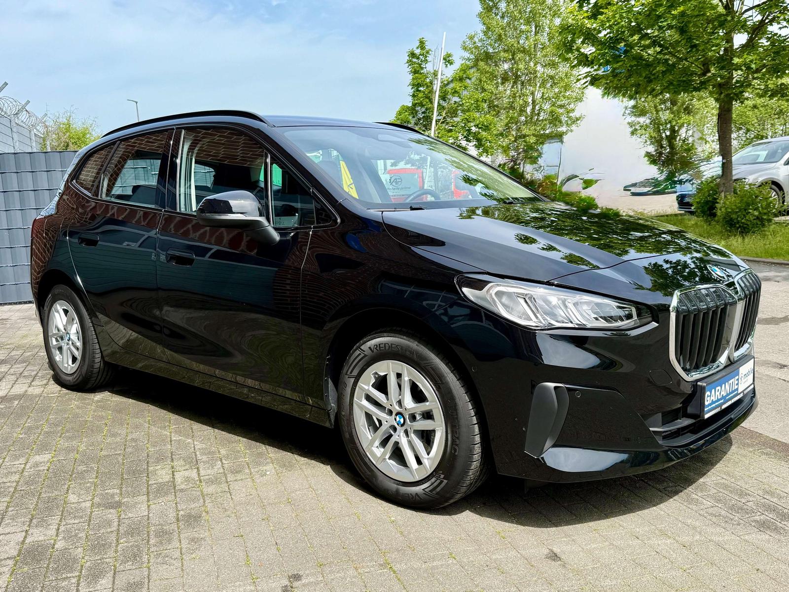 BMW 216 i 10,TKm*2026 er*Automatik*Navi*CarPlay*Kame