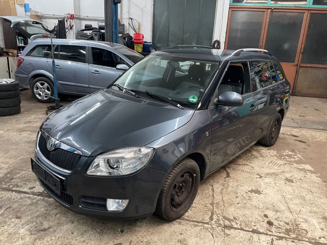 Skoda Fabia Combi 1.4 Style Edition - TÜV Neu