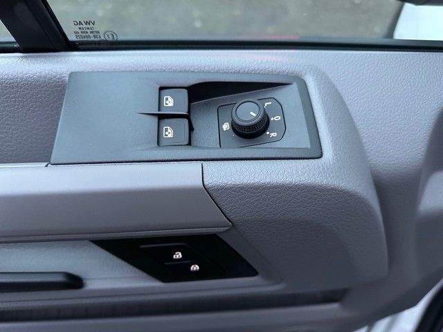 Fahrzeugabbildung Volkswagen Crafter 35 Kasten HD Lang 2.0TDI LR+3-Sitzer+APP