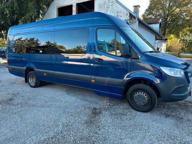 Mercedes-Benz Sprinter 516 CDI / 2 X Bus