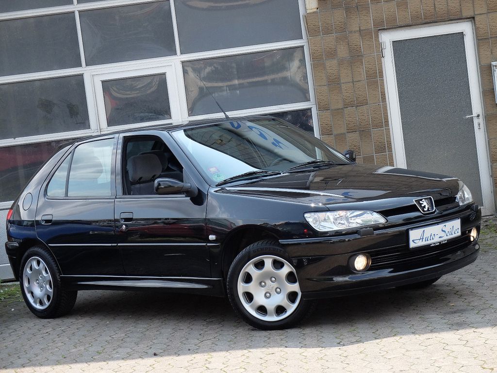 Peugeot 306