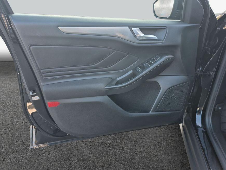 Ford Focus Turnier 1.0 EcoBoost Hybrid TITANIUM DESIG