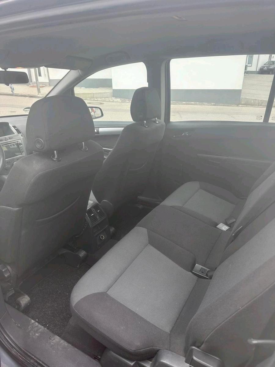 Opel Zafira 2006 — photo 5