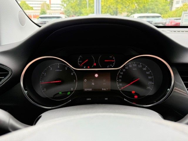 Fahrzeugabbildung Opel Crossland Ultimate 110 PS/NAVI/Kamera!Allwetter!