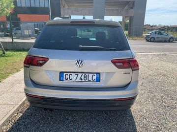 Volkswagen Tiguan - 6