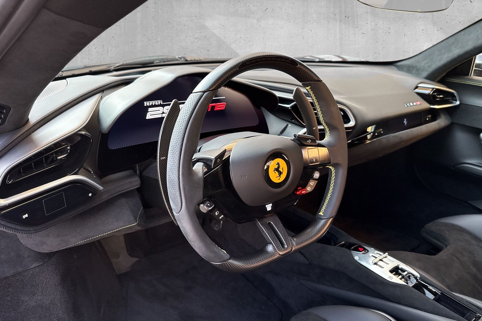 Fahrzeugabbildung Ferrari 296 GTB*Carbon*Lift*Racingsitz*dt.Fahrzeug*1.Hd
