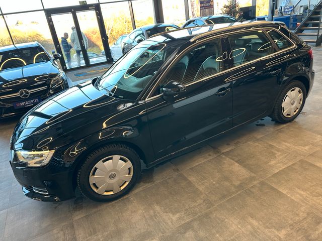 Audi A3 Sportback 30 TFSI design *2. Hand*Klima*Navi*