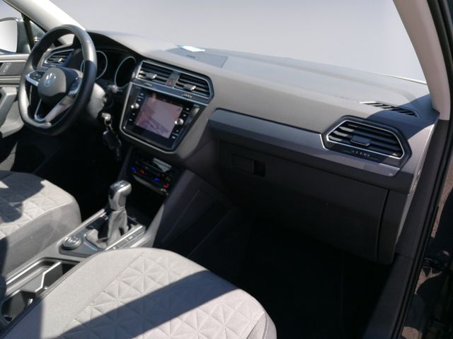 Tiguan 2.0 TDI DSG 4M Life KAMERA+AHK+STHZ