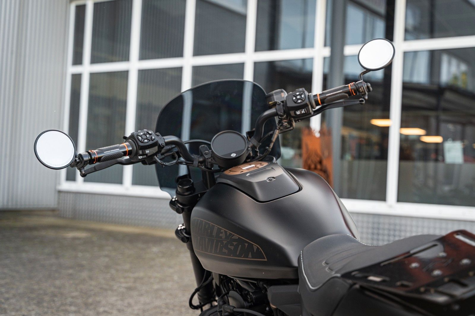 Fahrzeugabbildung Harley-Davidson SPORTSTER S RH1250S HD-Kiel 240er-Umbau