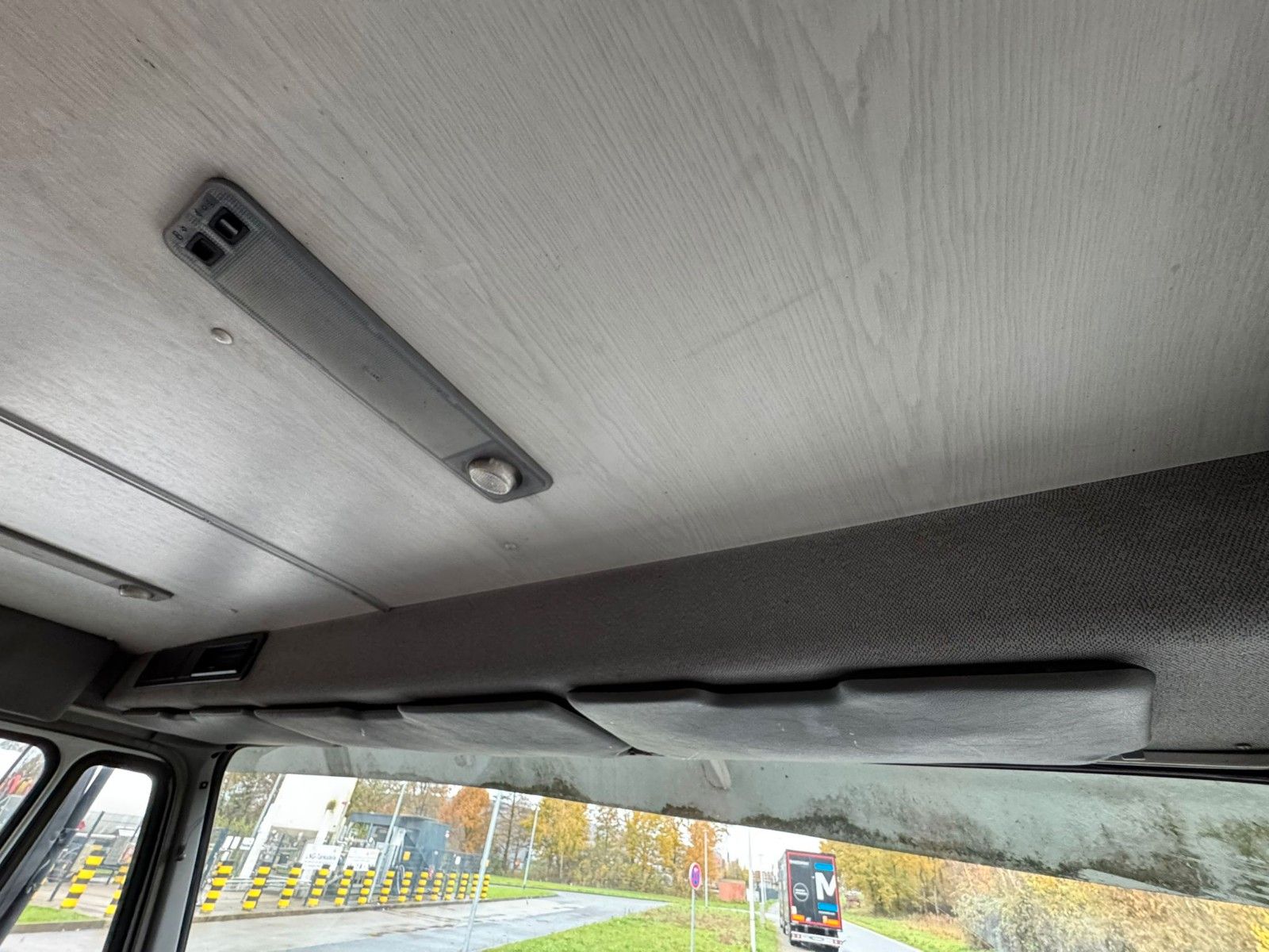 Fahrzeugabbildung Mercedes-Benz 2448 6x2 Pferdetransporter *Wohnmobil*