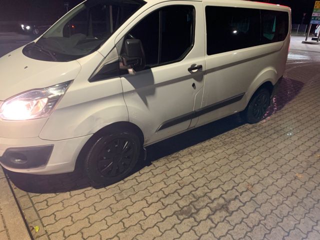 Ford Transit Custom 9 Sitzer Austauschmotor