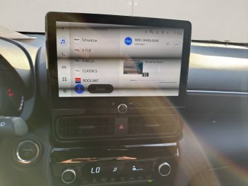 Toyota Yaris Cross - 12