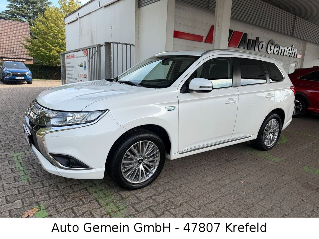 Image of Mitsubishi Plug-in Hybrid Outlander