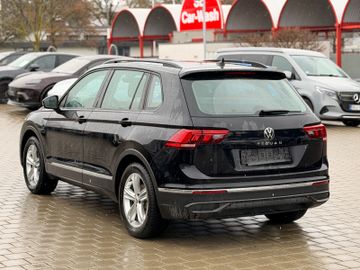 Volkswagen Tiguan - 3