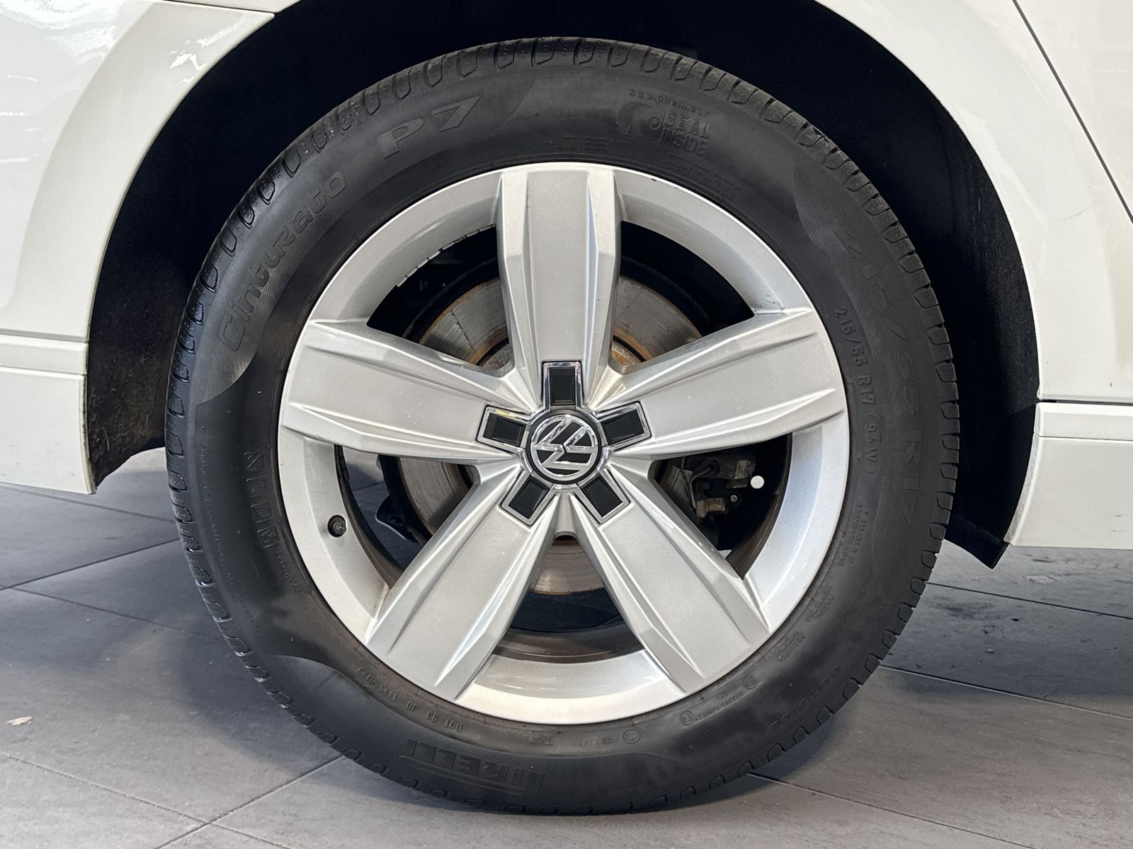 Fahrzeugabbildung Volkswagen Passat Variant 2.0 TDI DSG Business NAV+LED+KAM