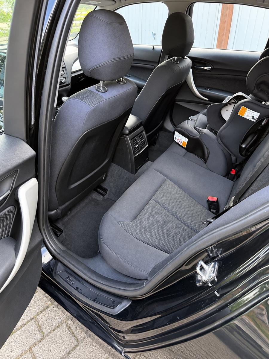 BMW 118i -
