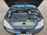 Ford TÜV 11/27 Mondeo 2.0 Ghia  - Ford Mondeo aus 2001: Ghia