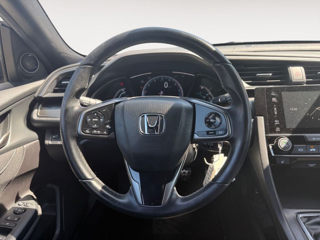 Fahrzeugabbildung Honda Civic 1.0 i-VTEC Turbo Executive