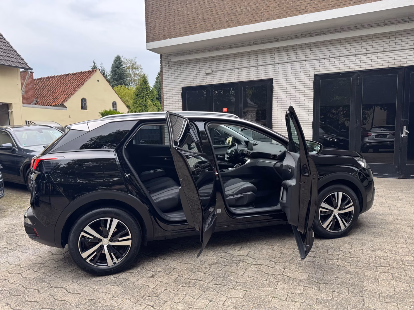 Peugeot 3008 Allure 1.6 Benzin.Automatik+Kamera+1.Hand..