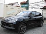 Porsche Cayenne Plug-In-Hybrid Platinum Edition 1Hand - Porsche Cayenne mit Hybrid-Antrieb: Blau