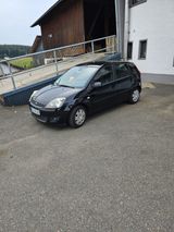 Ford Fiesta 1,4 16V Ghia Ghia - Ford Fiesta: 16v Ghia
