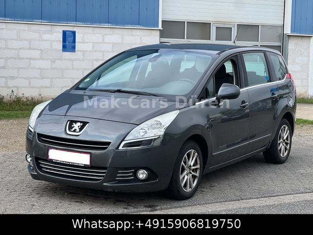 Peugeot 5008 Active / KLIMA / PDC / TEMPOMAT