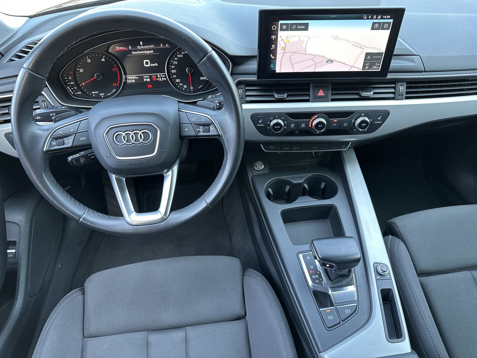 Fahrzeugabbildung Audi A4 Avant 40 TDI S-Line NAV+LED+CARPLAY+PP+18ZOLL