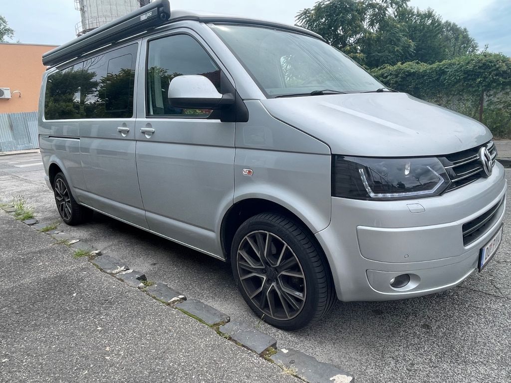 Volkswagen T5 California
